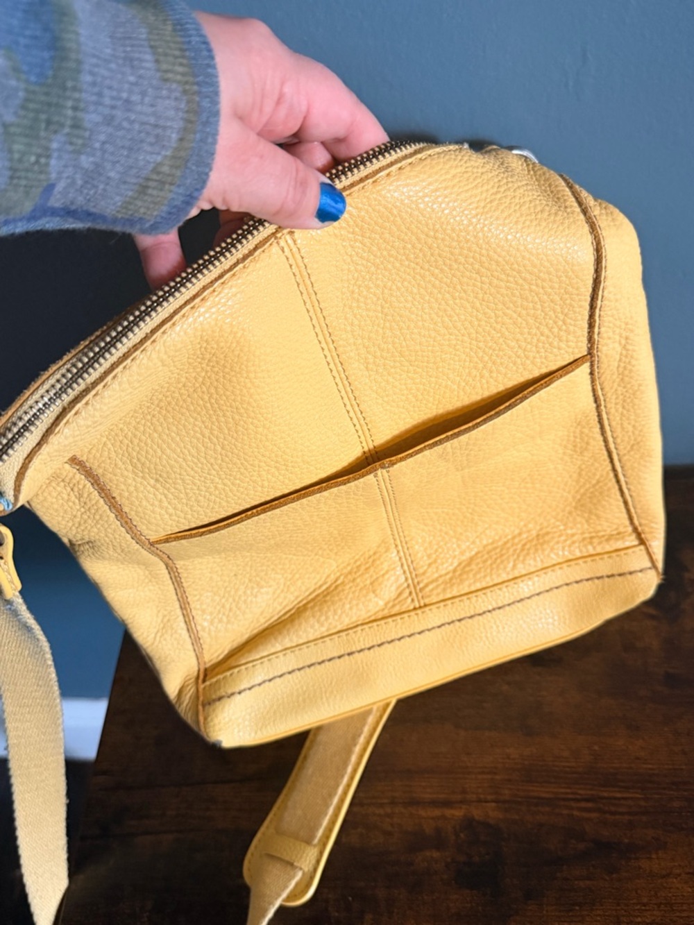The Sak Buttercup Yellow Pebble Leather Crossbody Bag with Front Zip Pocket - Picture 3 of 11